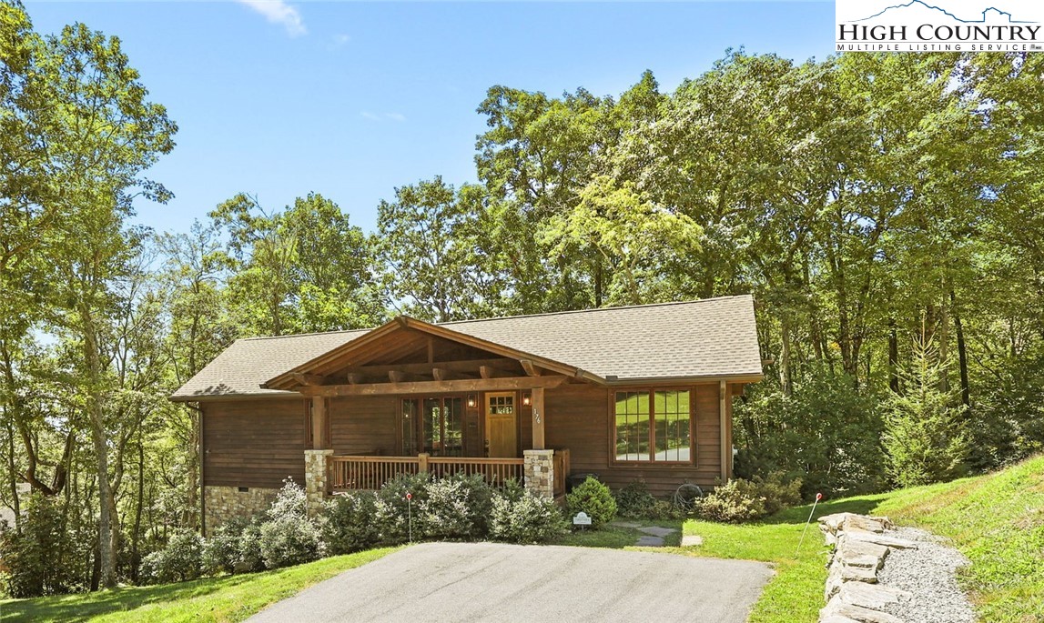 176 High Hemlock Trail