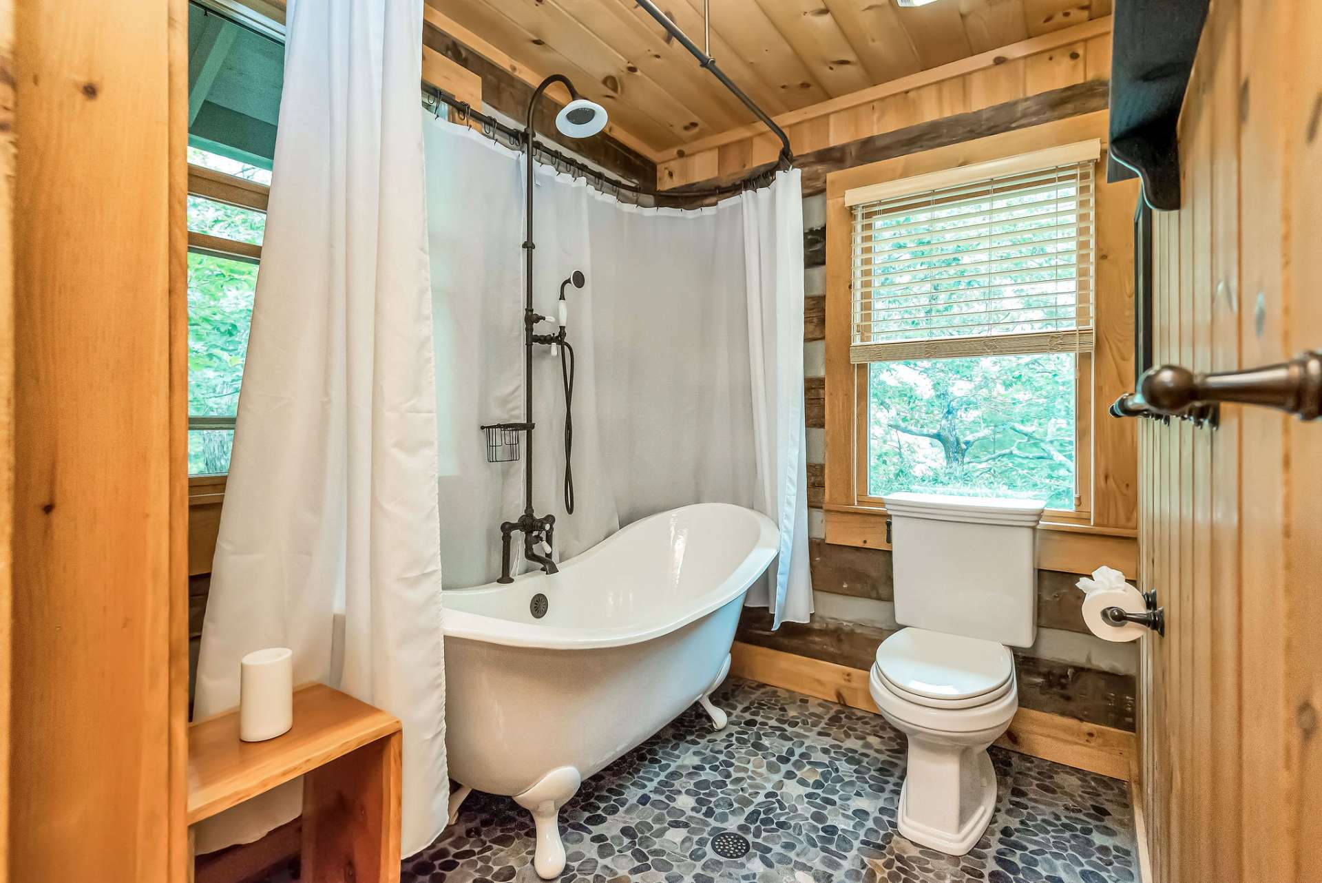 Guests will love soaking in the claw foot tub in the Love Shack.