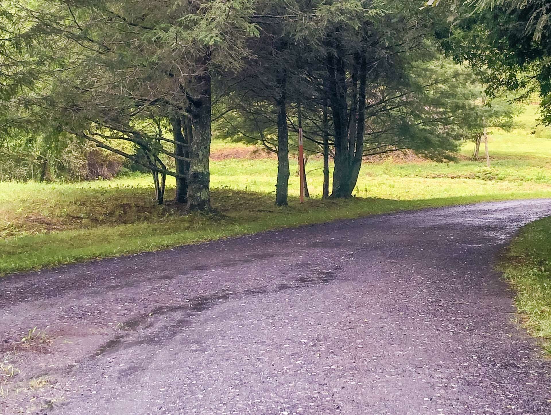 Entrance to the development and confirmation that it is on a well maintained gravel roadway