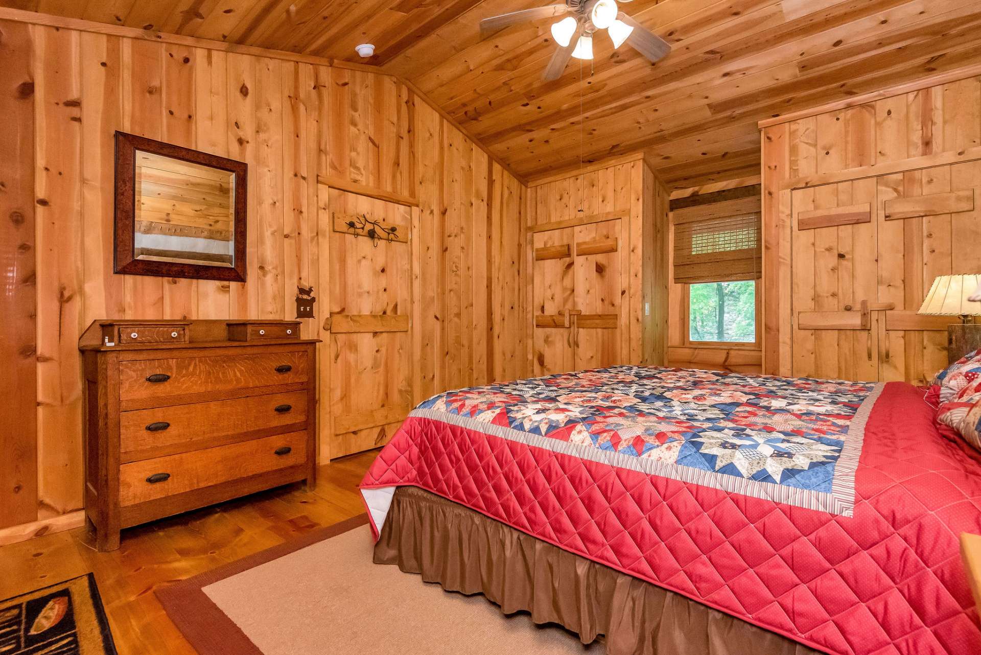 This room creates a space to get rejuvenated for the next day of adventures in the Blue Ridge Mountains.