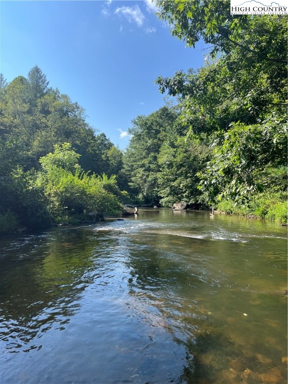 CRANBERRY CREEK Road