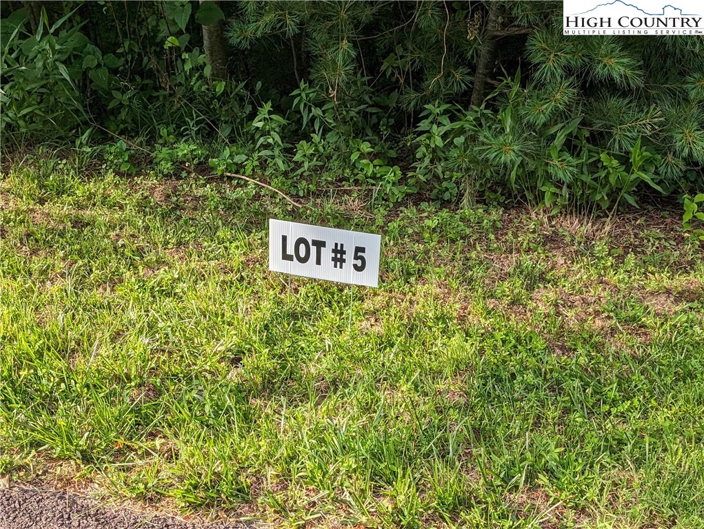 Lot 5 Briarwood Lane