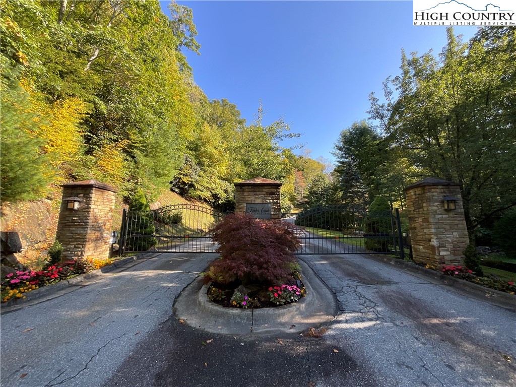 Lot122 W Stone Drive