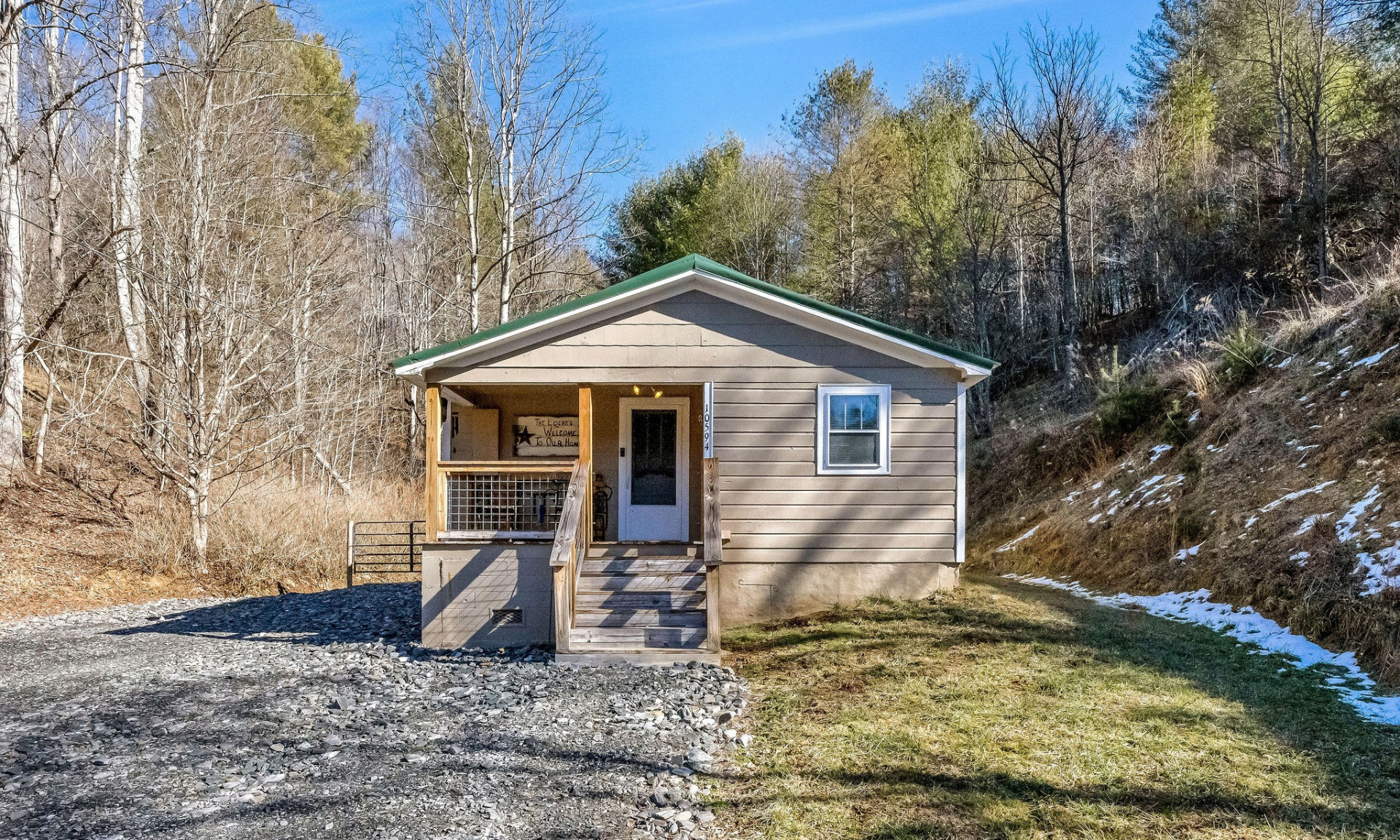 NC High Country Mountain Cottage with Acreage