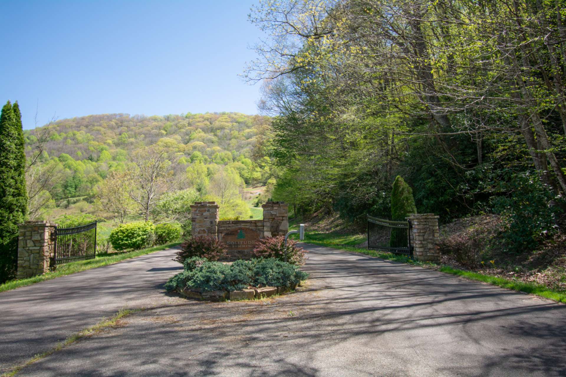 Solitude Summit Gate