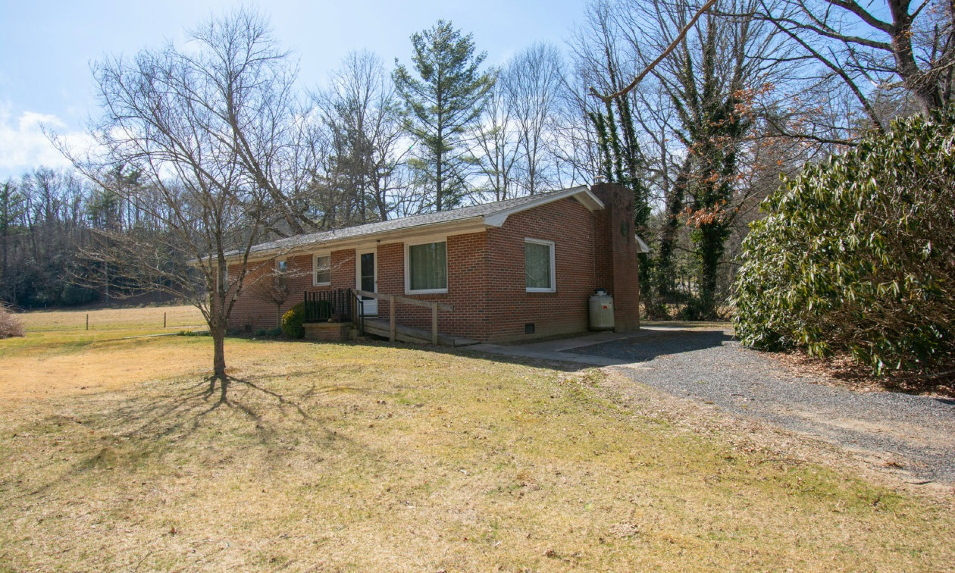 Southern Ashe County NC Mountain Cottage